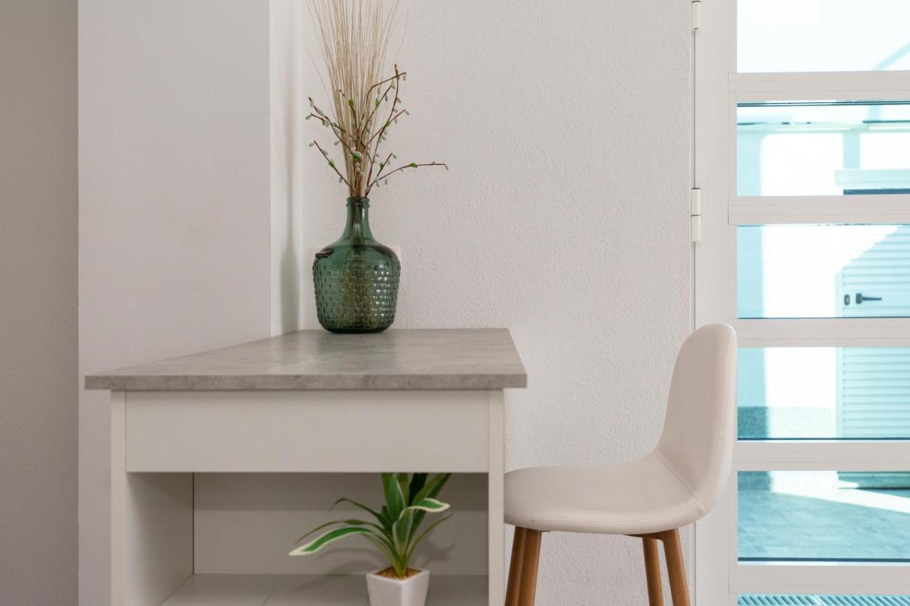 Apartment Antoni 2 โปดสตรานา ภายนอก รูปภาพ