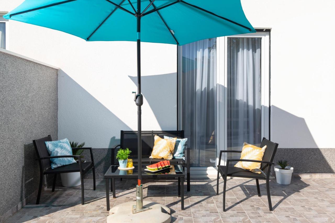 Apartment Antoni 2 โปดสตรานา ภายนอก รูปภาพ