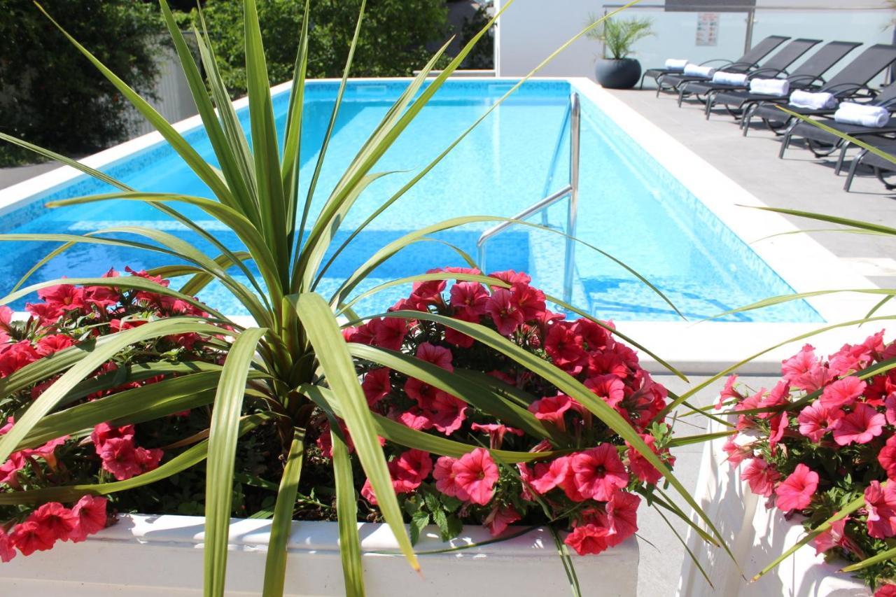 Apartment Antoni 2 โปดสตรานา ภายนอก รูปภาพ
